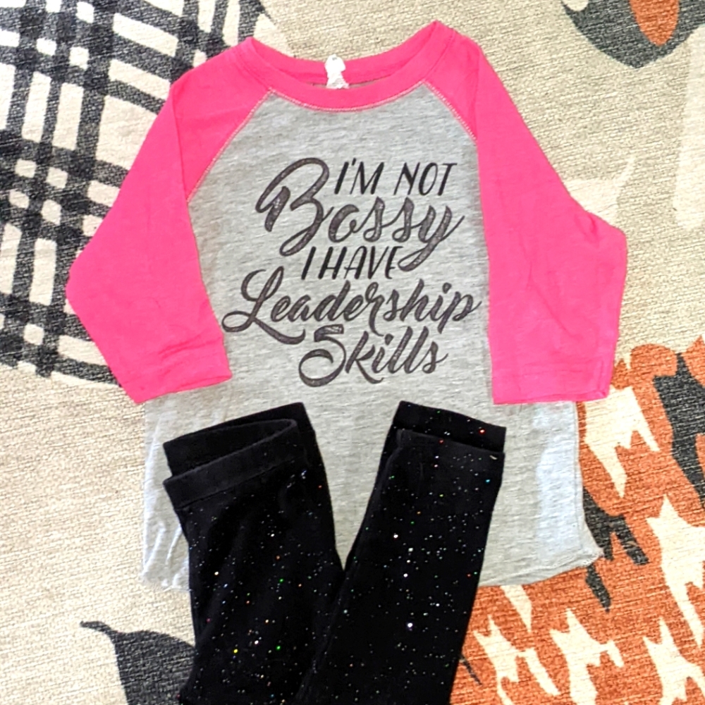 3t long sleeved outfit